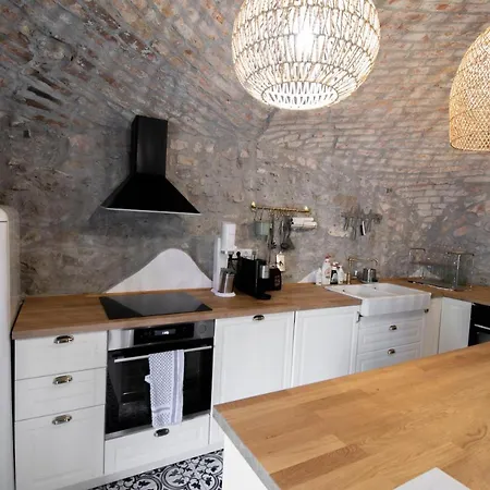 Kali Kert Bed & Breakfast Szentbekkalla