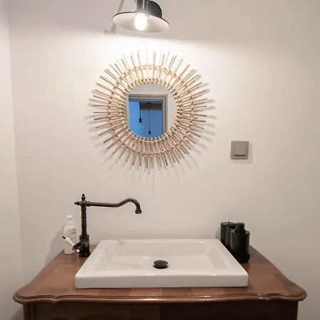 فندق مبيت وإفطار Kali Kert 3*